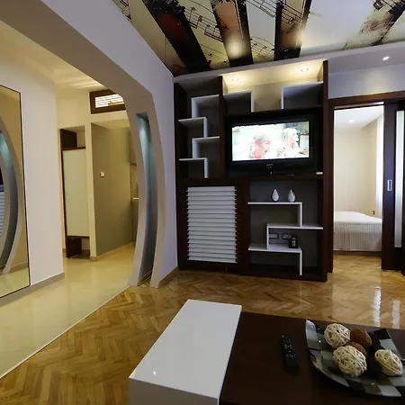 Piano * 贝尔格莱德